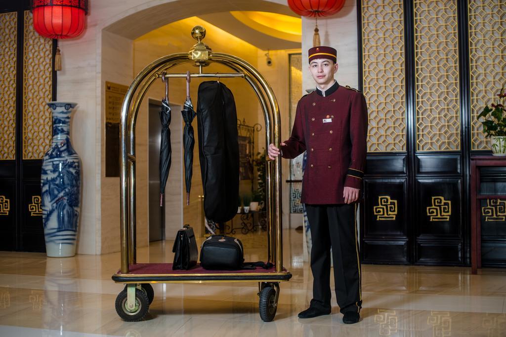 Beijing Palace Soluxe Hotel Astana Kültér fotó